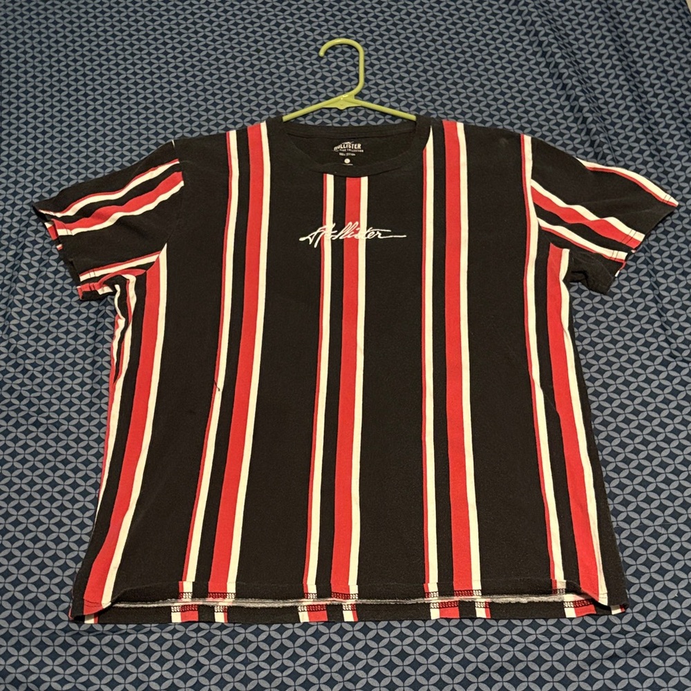 Hollister Black and Red Striped Short Sleeve Tee